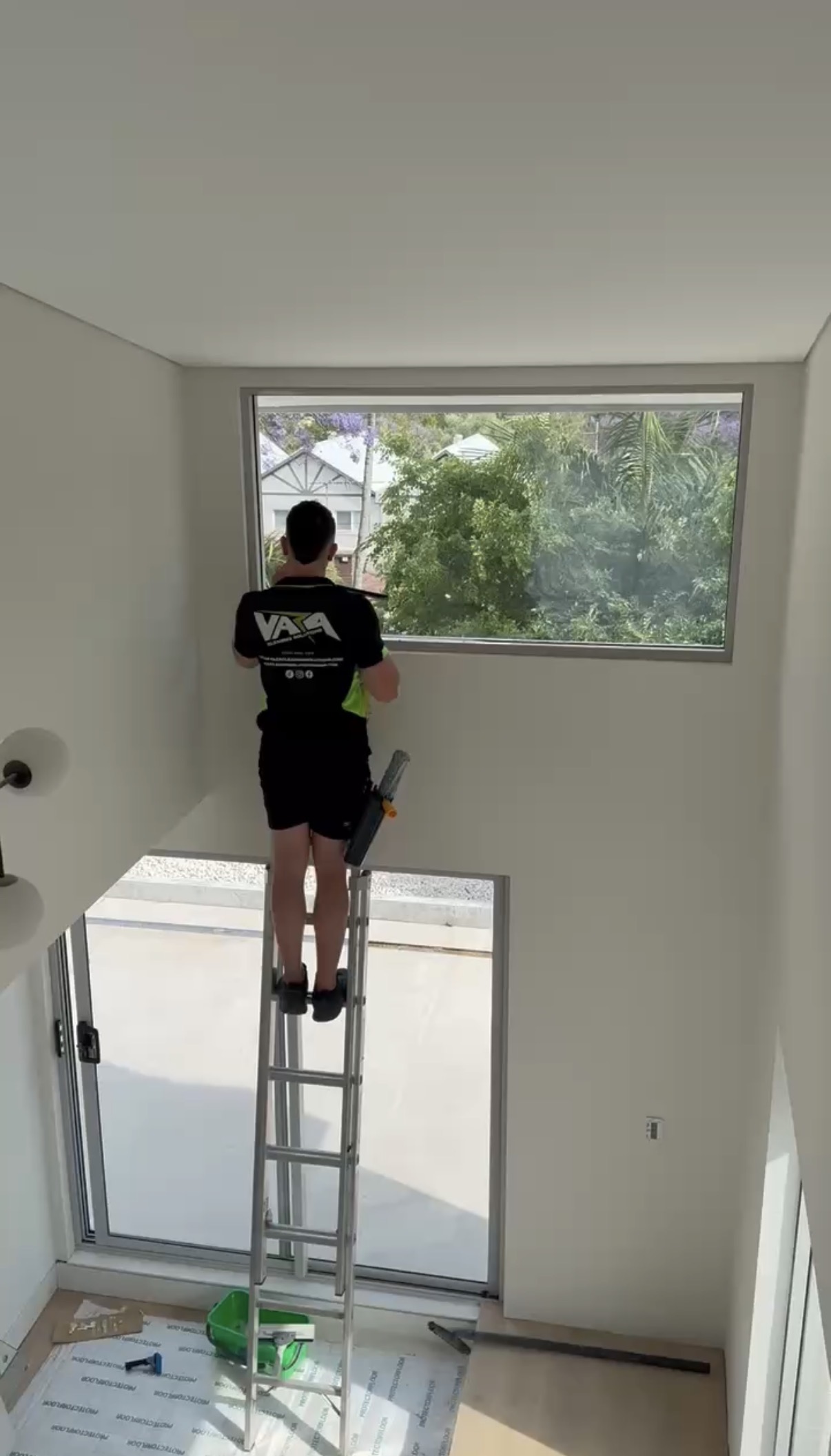 Interior window cleaning